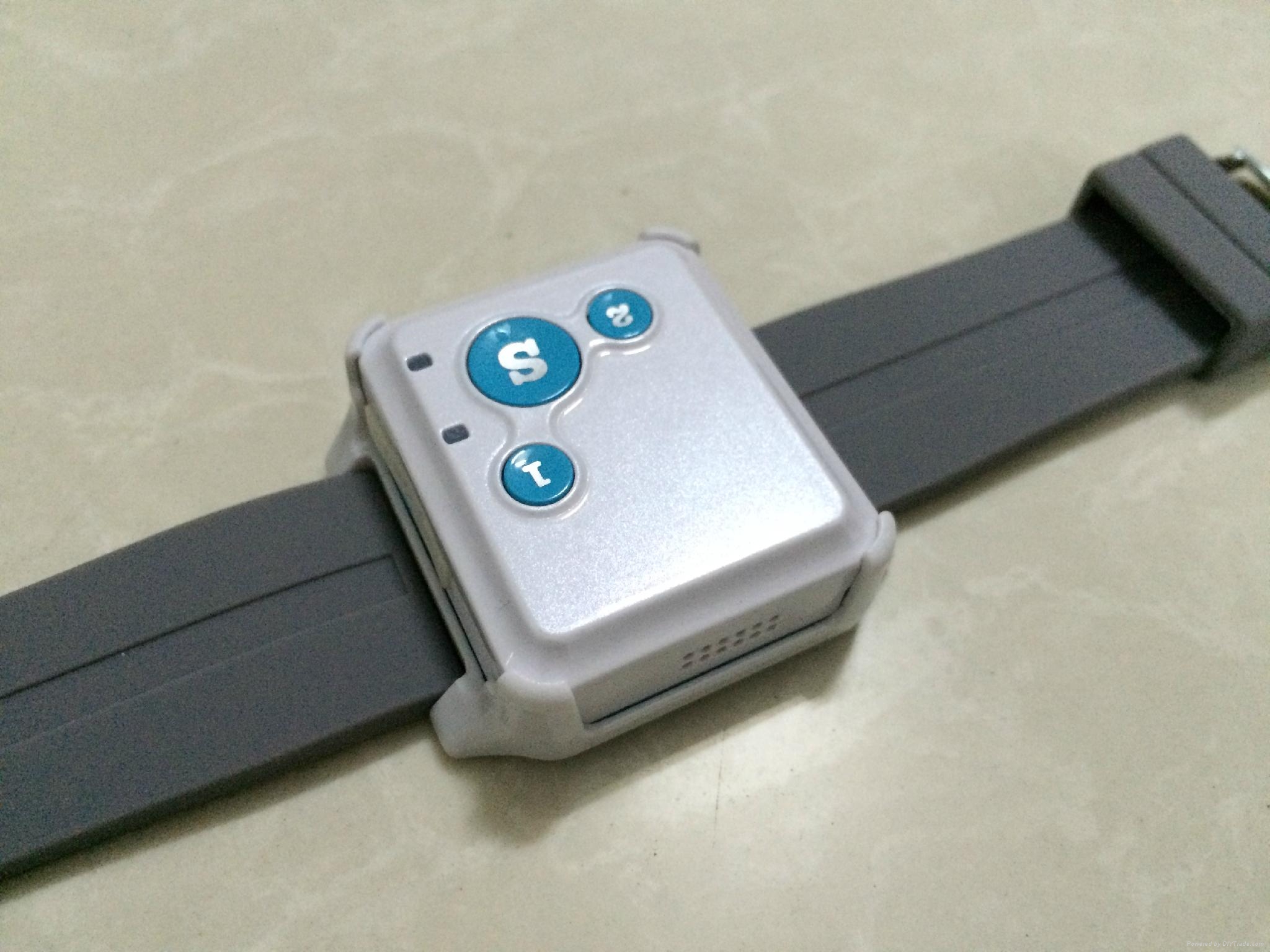 CAREme Personal Alarm with GPS Locatin Tracking LT91 (China