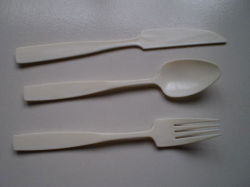 plastic cutlery 5