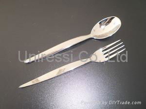 plastic cutlery