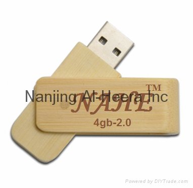 4GB Wood Twister USB Flash Drive