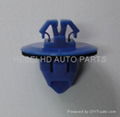 automotive clips plastic fasteners car retainer panel pin 4