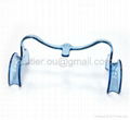 Cheek retractor