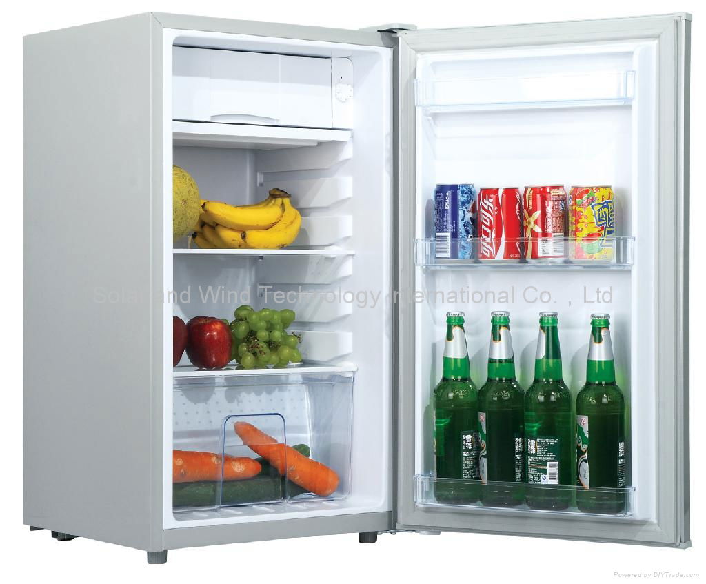 BCD92L solar powered refrigerator