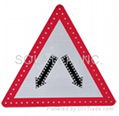 H-113 Solar Divided Road Warning Sign