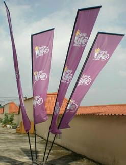 Cluster flag,Flag fountain,Fountain flags