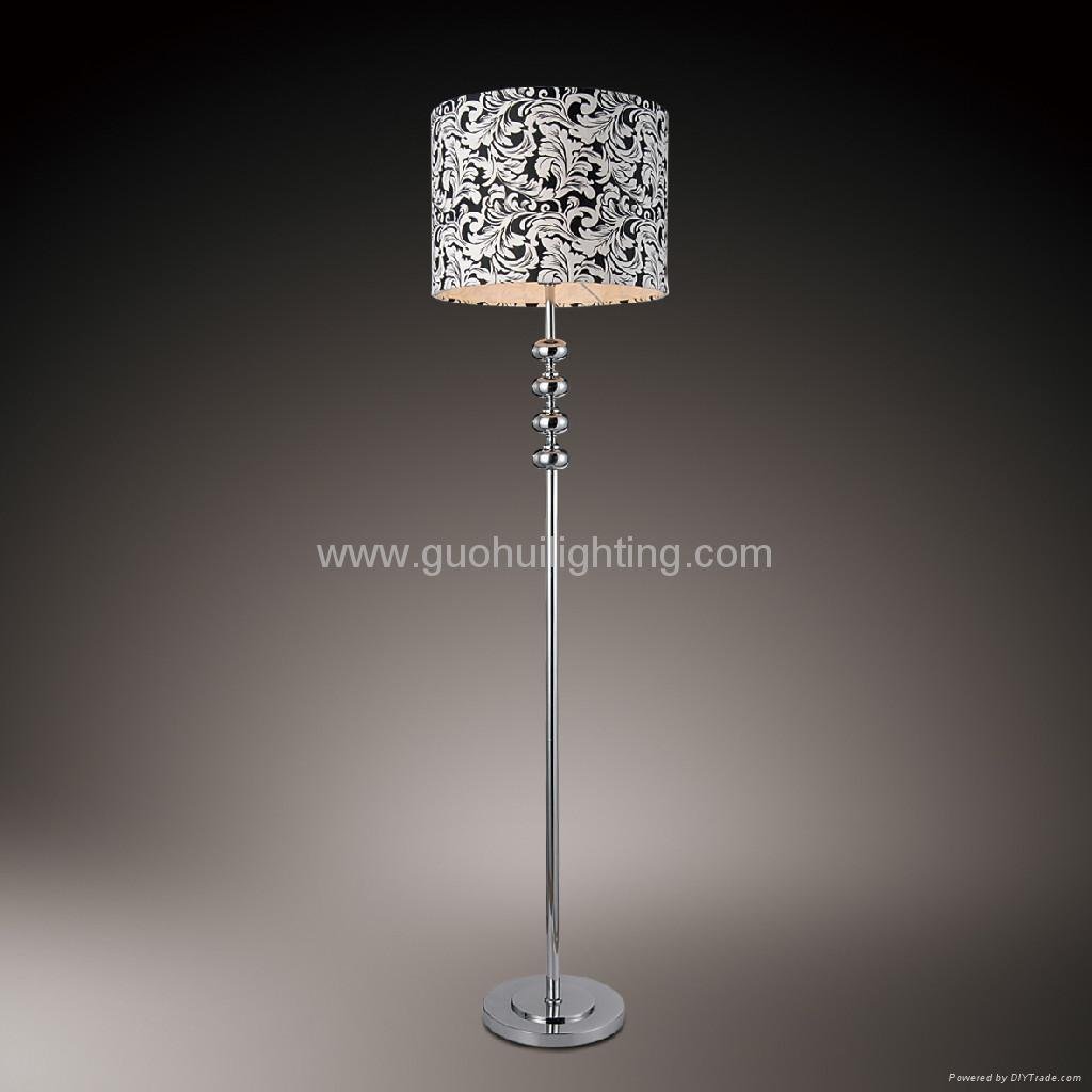 metal floor lamp with fabic shade 