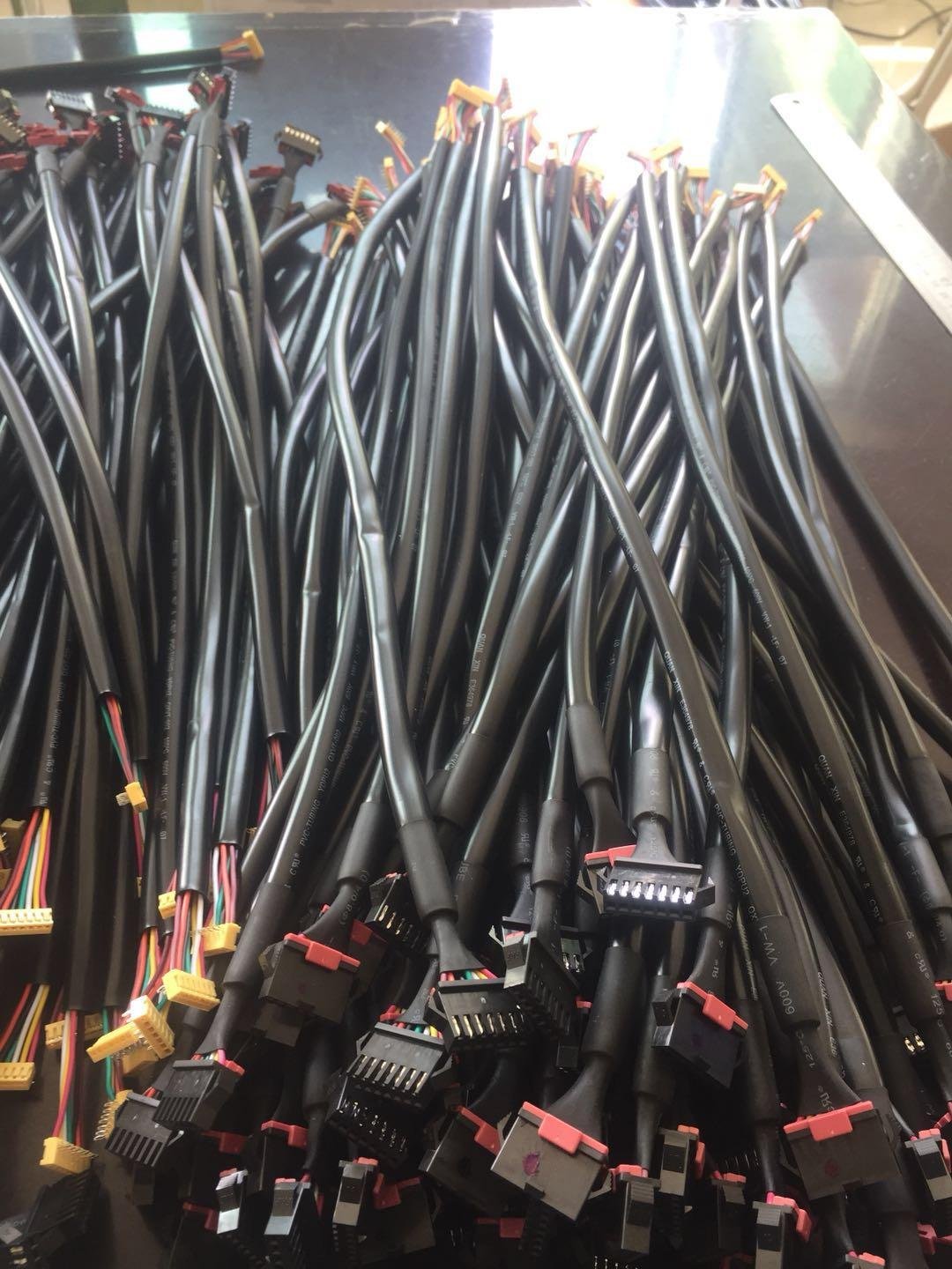 PVC casing, the black black PVC tubes, black rubber hoses 13