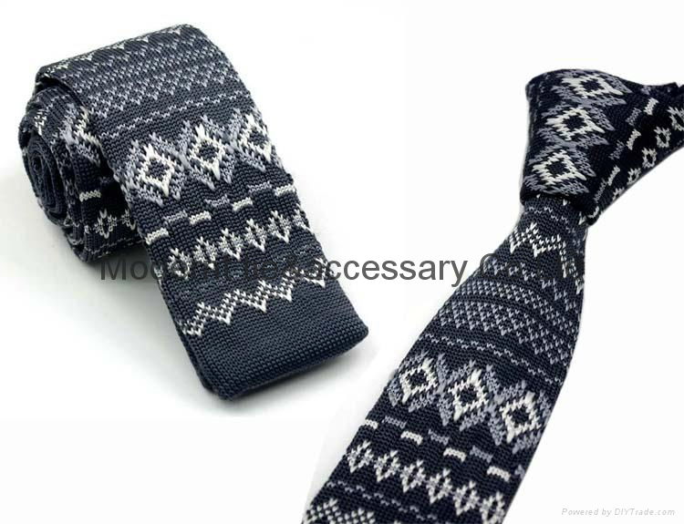 knitted necktie 2