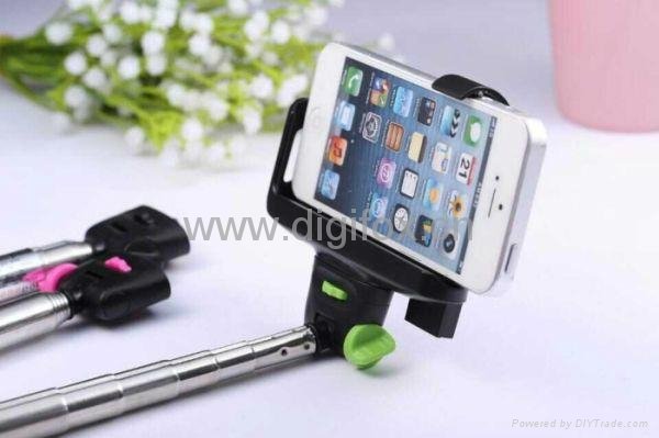 Bluetooth Selfie Mate with Stick for Cellphone