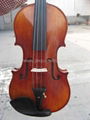 antique style violin 