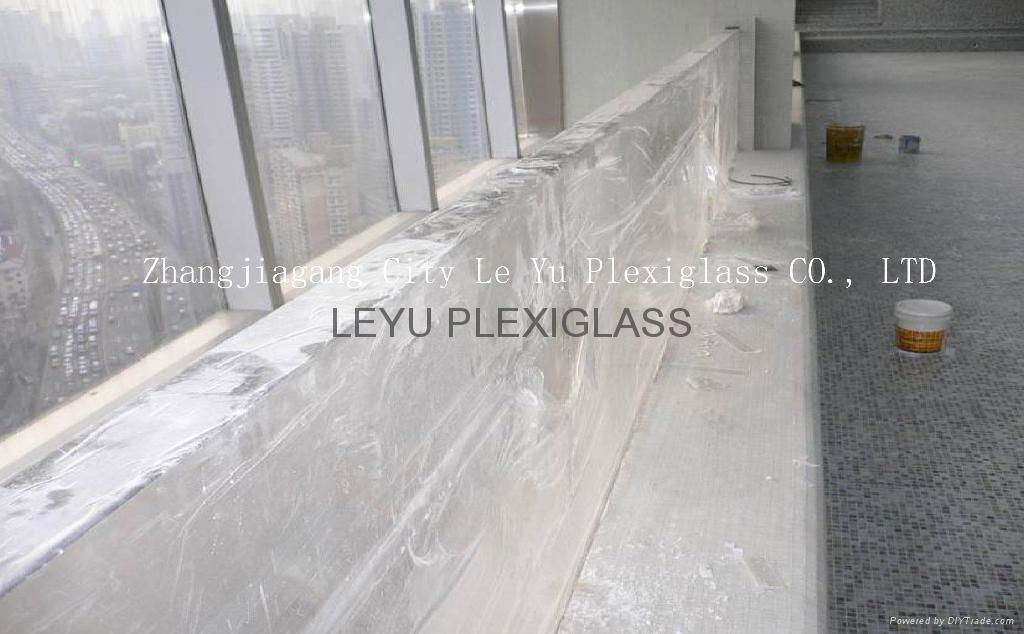 Plexiglass 3