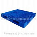 Reversible Plastic Pallets