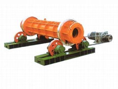 Centrifugal cement pipe-maling machine