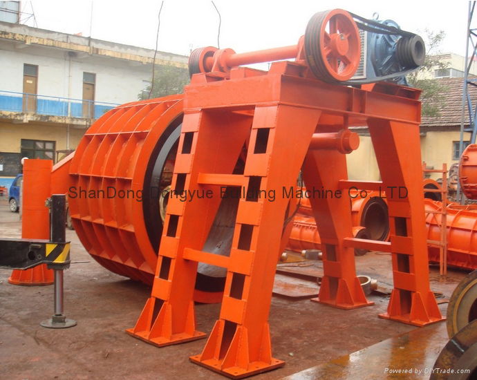 Good price roller Cement Pipe Equipment channel pipe making machine from China 2