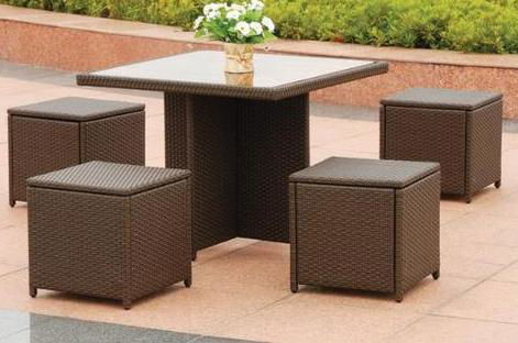 outdoor wicker/rattan dining set with fabric cushions 4