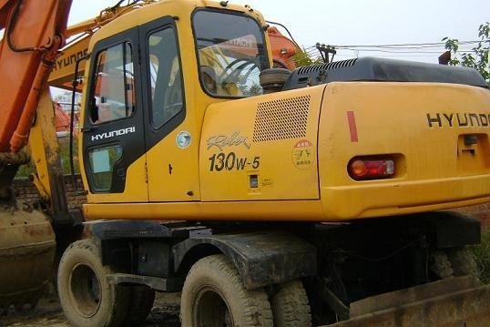 Used  Hyundai R130W-V excavator 2
