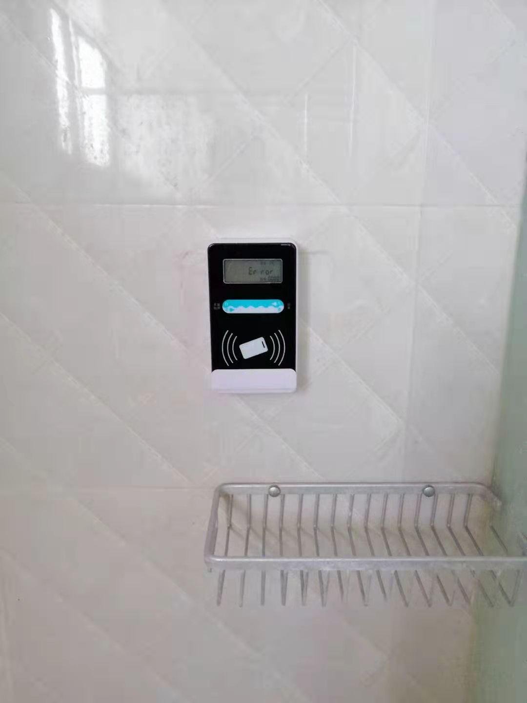 淋浴插卡水控器 4