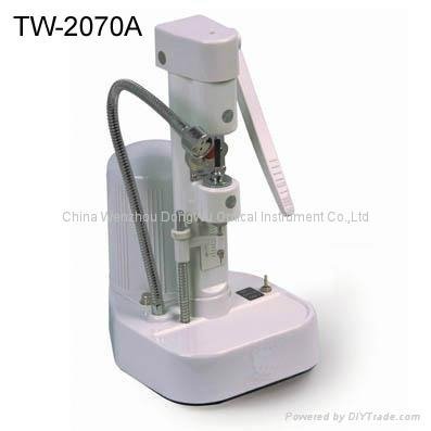 TW-2070A/TW-2070B/TW-2070C 鑽孔切槽組合機 1