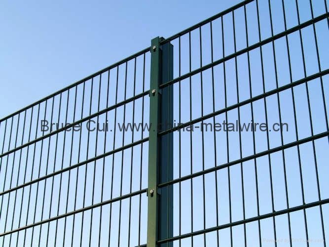 Double Wire Fence Double Wire Welded Fence Panel (Factory Exporter) 2