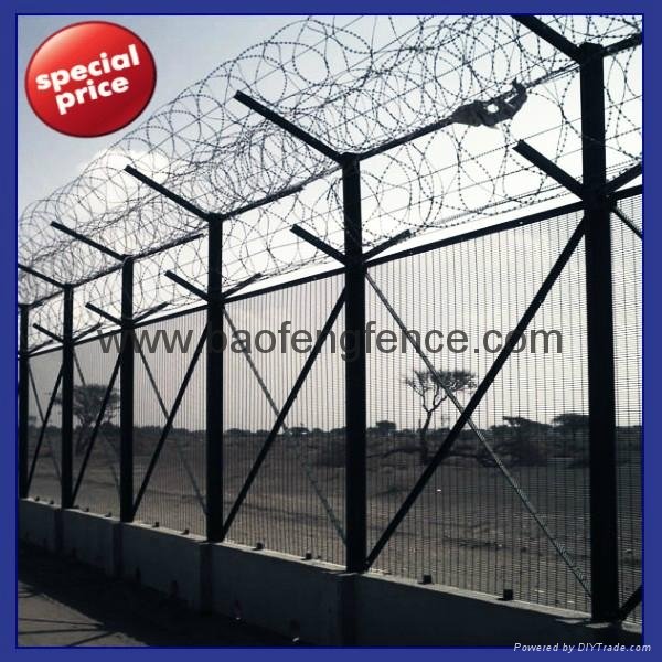 358 High Security Fence 358 Mesh Fence 358 Welded Mesh Panel Fence  5