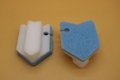 scouring pad with holder