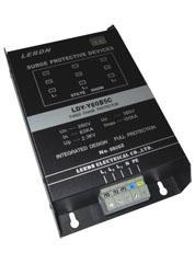 陝西內置空開電源防雷箱廠家定做 2