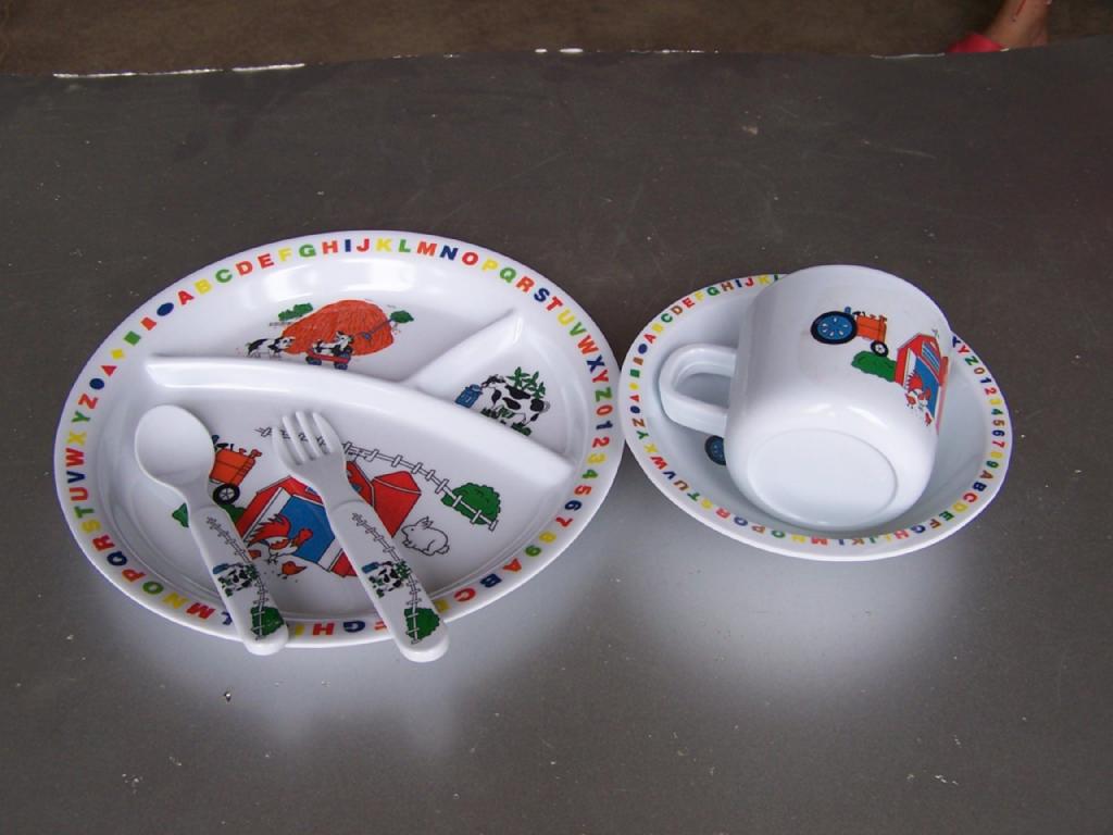 melamine dinnerware 2