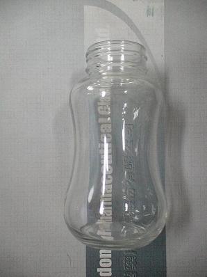 Glass baby feeding bottle