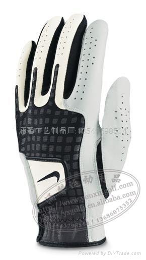 Golf gloves  2