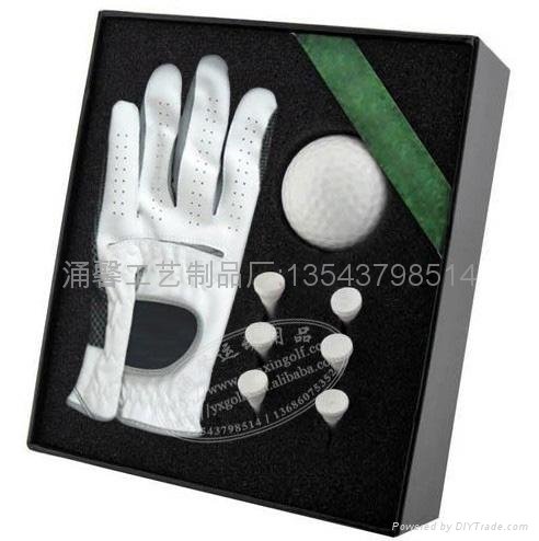 Golf gloves  5