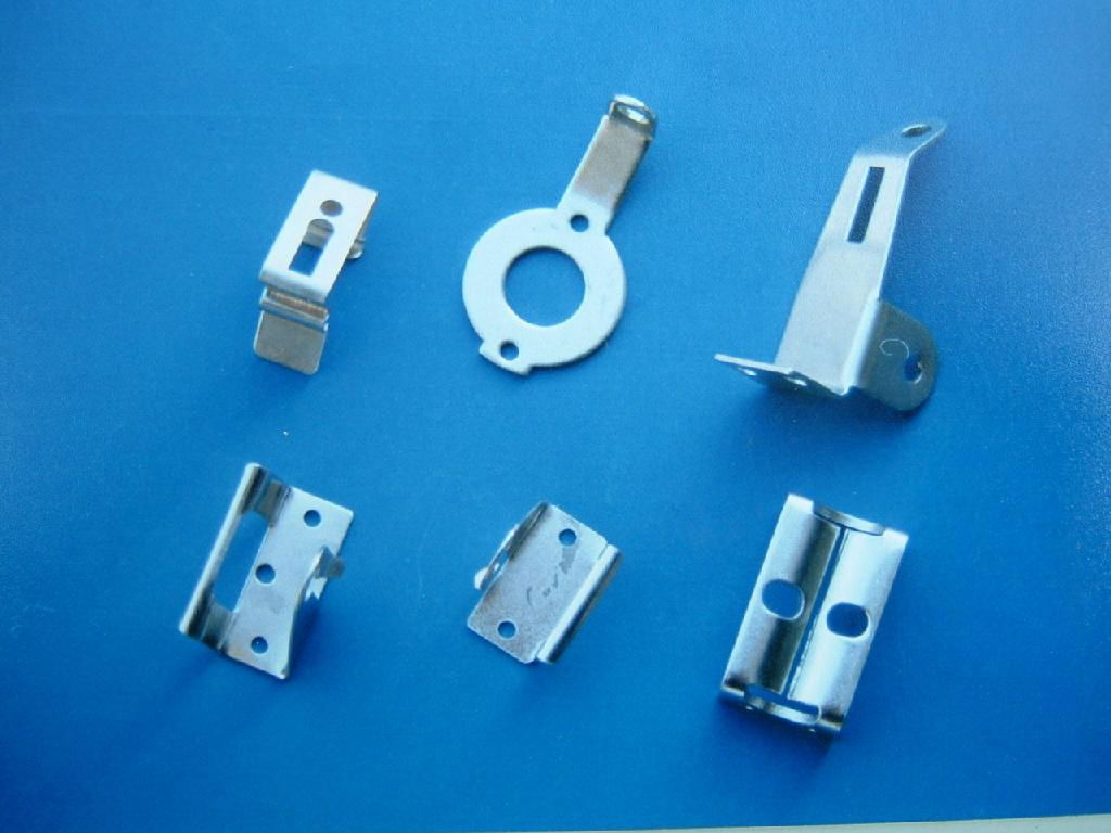 electronic components 4