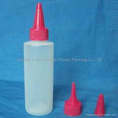 120mL Plastic Bottle with Tip Mouth and Coniform Cap