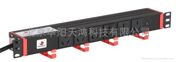 PDU機房用插排 2