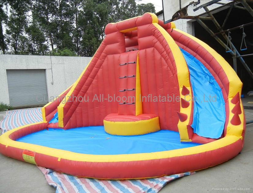 inflatable water slide with pool 2