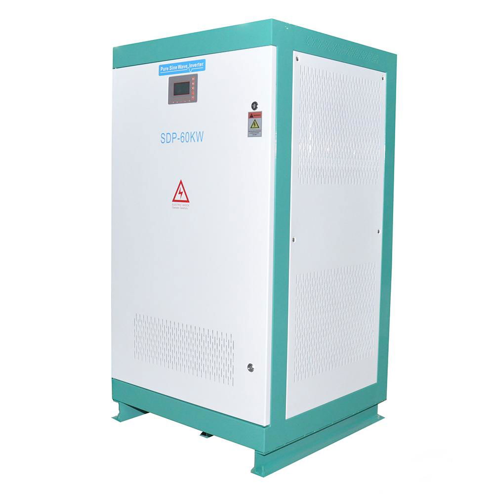 Off Grid Hybrid MPPT Solar Inverter