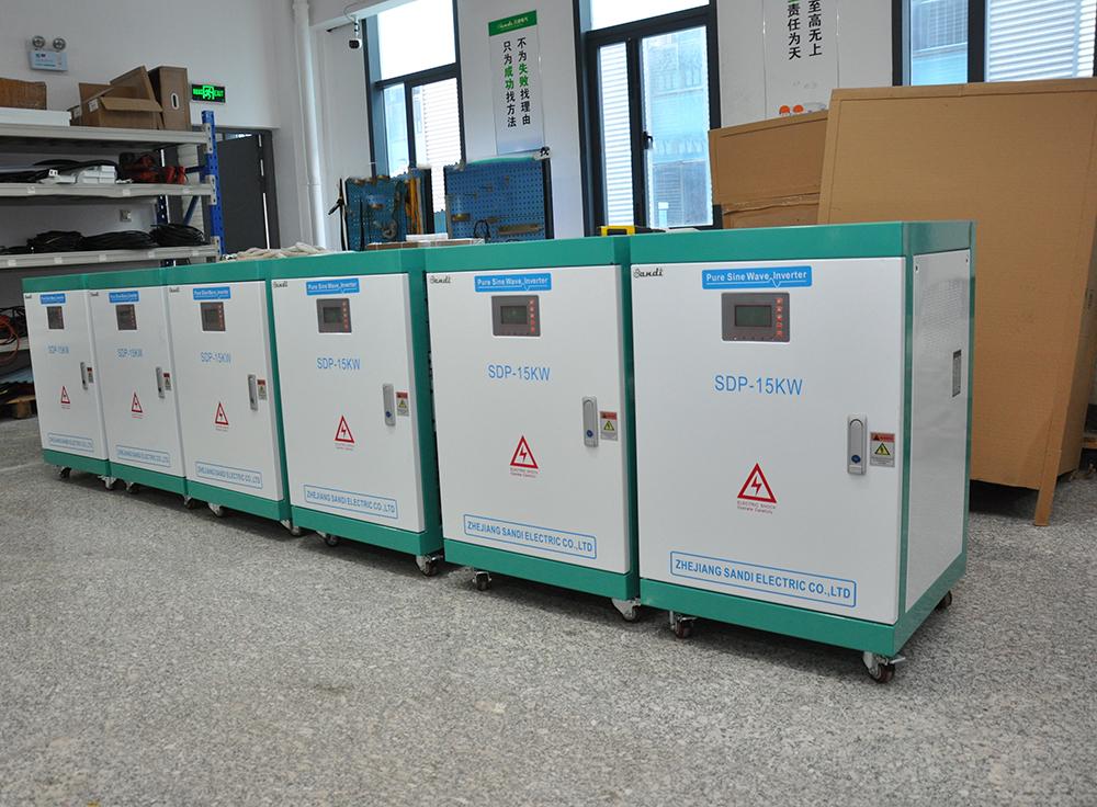 大功率光伏太阳能三相离网逆变器50-100KW带工频隔离变压器