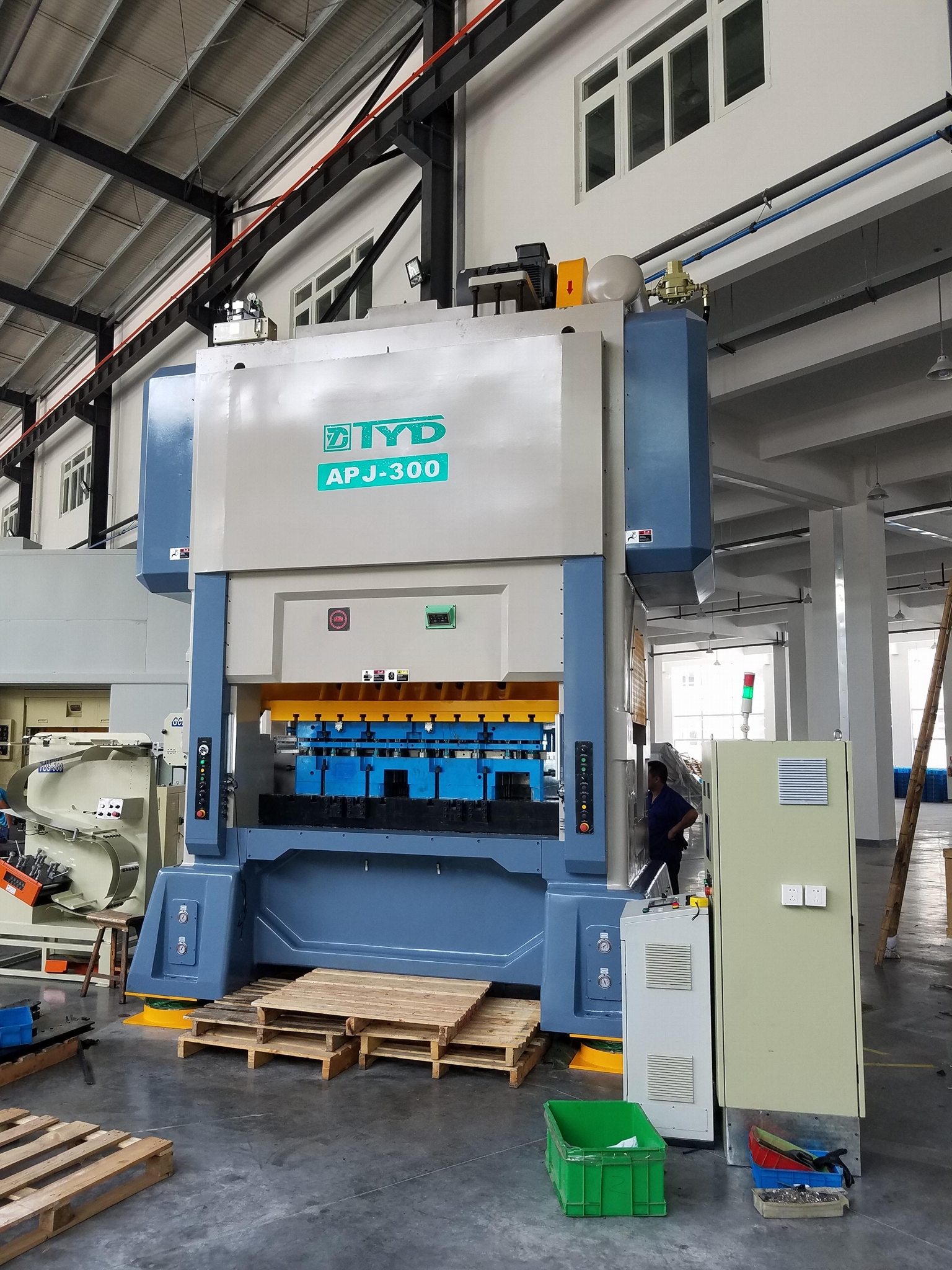 high speed precision press 2