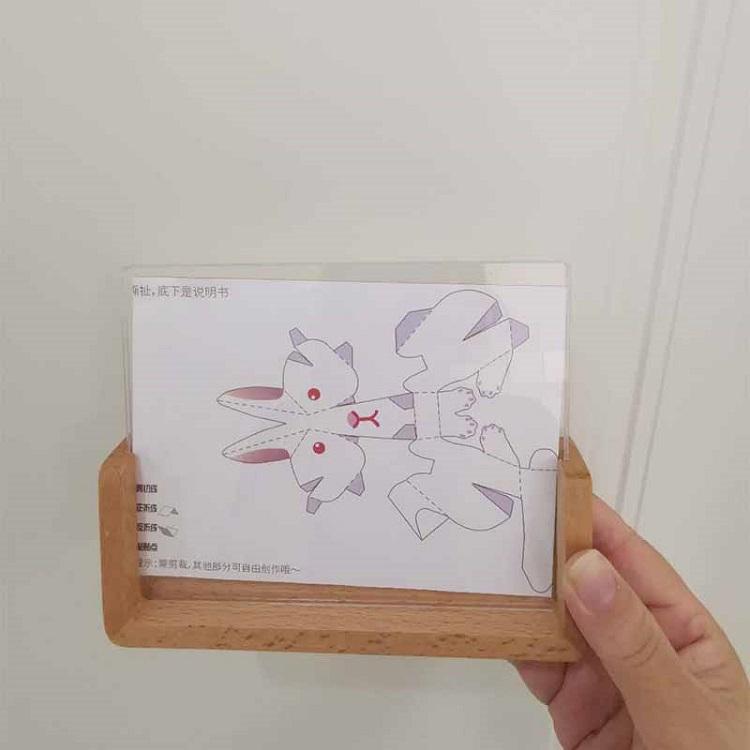 Acrylic photo frame 4