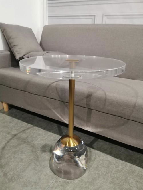 full transparant acrylic coffee table 3