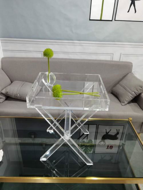 PLEXIGLASS ACRYLIC CLEAR  COFFEE TABLE