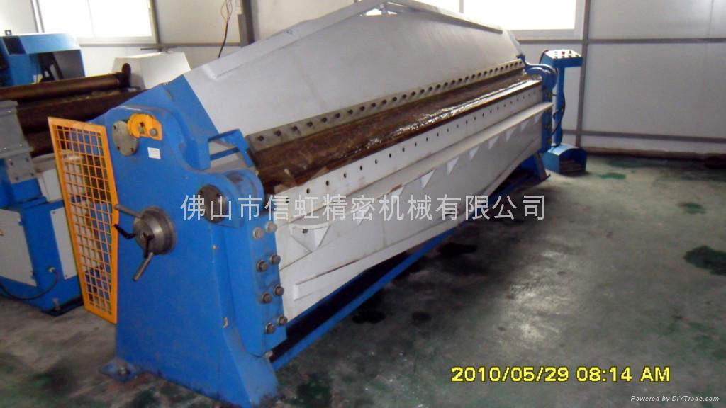 Hydraulic folder machine  2