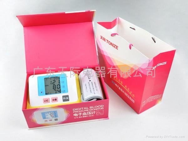 Voice Digital Blood Pressure Monitor (Gift Type)