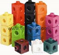 we are a plastic moulded link cube