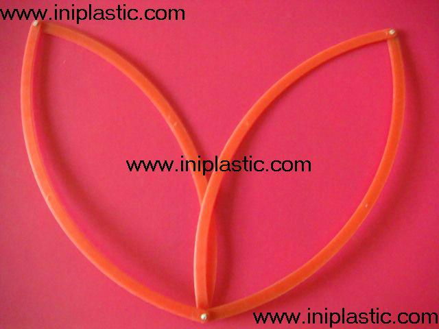 Dear Customers,long time no talk. How are you doing? We are a plastic products factory  in China.Since 2000,we major in the OEM &ODM productions of the followings,we have our own molding shops where we can build molds at competitive price, our self-controlled workshops involve molding injection, pad printing, silk printing, assembly and packing,etc..Please see below is our catagories and attached pics are some products for your kind reference. 1)eductional school items 2)boardgames and printing 3)game accessories and chess 4)cute ducks 5)vinyl toys vinyl figurines 6)plastic molds 7)electronic gifts and gadgets 8)polyresin crafts 9)piggy banks 10)pet toys 11)keychains and topper 12)outdoor activity items 13)kitchenware bathroom and household appliance. ====================   We hope we can get this chance from you   Thank you    Frankho Ini Plastic Products Factory    SKYPE: frankhoa@126.com    tel: 86-760-85211196    fax: 86-760-85526182    www.iniplastic.com    www.frankhoa.cn.alibaba.com    post code:528451    email: frankhoa@126.com              frankhoa@163.com    mobile: 13928173290    address: Middle section,Nanhe Road,2nd Industrial Zone,nanlang town,zhongshan city,guangdong province,china  -------------------------------
