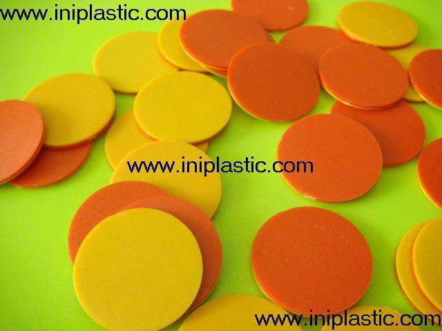 We are a plastic products factory  in China.Since 2000,we major in the OEM &ODM productions of the followings,we have our own molding shops where we can build molds at competitive price, our self-controlled workshops involve molding injection, pad printing, silk printing, assembly and packing,etc..Please see below is our catagories and attached pics are some products for your kind reference. 1)eductional school items 2)boardgames and printing 3)game accessories and chess 4)cute ducks 5)vinyl toys vinyl figurines 6)plastic molds 7)electronic gifts and gadgets 8)polyresin crafts 9)piggy banks 10)pet toys 11)keychains and topper 12)outdoor activity items 13)kitchenware bathroom and household appliance.