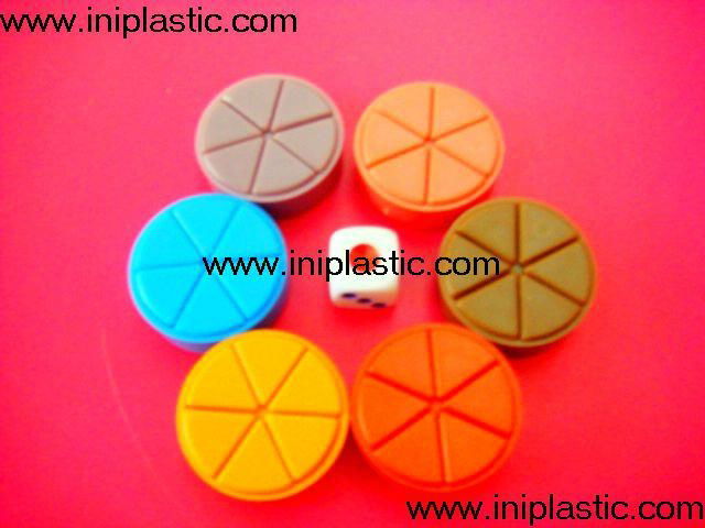 we are a board game factory making trivial pursuit game with plastic pie slices 5