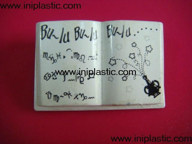 we mianly manufacture polyresin BIBLE plastic book accessories toy book 4