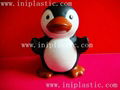 we produce vinyl penguin mother toy elephant son penguin family penguin toy 17