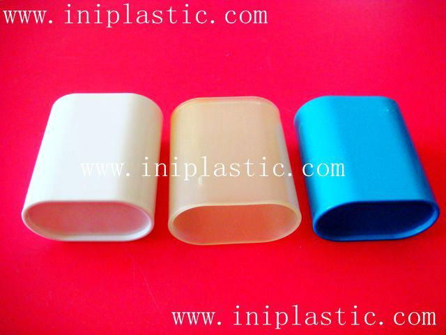 We are a plastic products factory  in China.Since 2000,we major in the OEM &ODM productions of the followings,we have our own molding shops where we can build molds at competitive price, our self-controlled workshops involve molding injection, pad printing, silk printing, assembly and packing,etc..Please see below is our catagories and attached pics are some products for your kind reference. 1)eductional school items 2)boardgames and printing 3)game accessories and chess 4)cute ducks 5)vinyl toys vinyl figurines 6)plastic molds 7)electronic gifts and gadgets 8)polyresin crafts 9)piggy banks 10)pet toys 11)keychains and topper 12)outdoor activity items 13)kitchenware bathroom and household appliance. ====================   We hope we can get this chance from you  