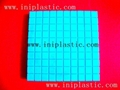 本廠是一間曆史悠久的以以塑料制品及塑料模具為主導的生產廠家，有注塑，超聲，移印，絲印，搪膠，裝配等生產部門, 產品導向為塑料玩具，禮品等等,從概念到圖紙到成品 一氣呵成,我們的特色是： 我們全面，我們專業。更多產品請瀏覽我司網址  1）科學教育類和各種中小學生教具和益智類產品 2）桌游紙牌遊戲和印刷 3）各種遊戲配件 4）搪膠和遊藝機配件 5）鴨子先生 6）各種新奇特的儲錢罐和錢罐底蓋配件 7）新奇特的電子禮品電子產品如小猴指甲吹干機 8）樹脂膠工藝品 9）筆頭公仔，鑰匙扣，天線球等 10）戶外活動，家居廚房生活用品 11）寵物用品如貓薄荷貓草等等